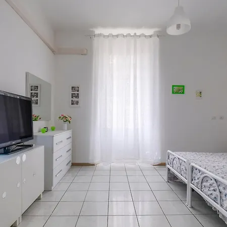 Incanto Apartment *