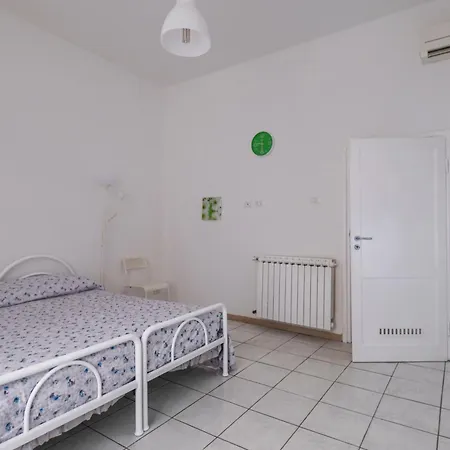 Incanto Apartment *
