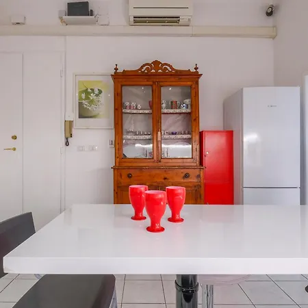 Incanto Apartment