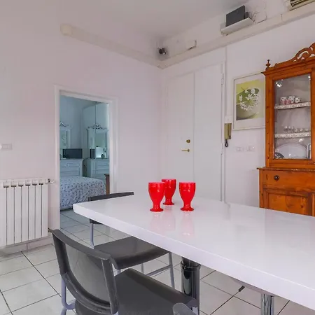 Incanto Apartment